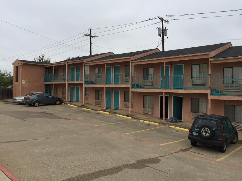 Crown Inn Grand Prairie Exteriör bild