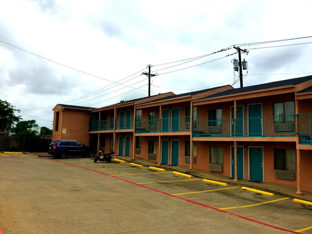 Crown Inn Grand Prairie Exteriör bild